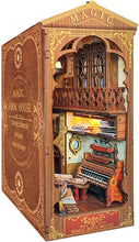 Cargar imagen en el visor de la galería, Booknook: Magic Book House
