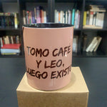 Tomo café y leo, luego existo (Versión rosa)